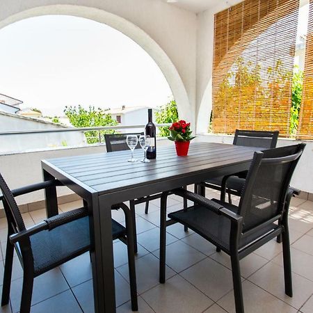 Apartmani Tamara Baska Екстериор снимка